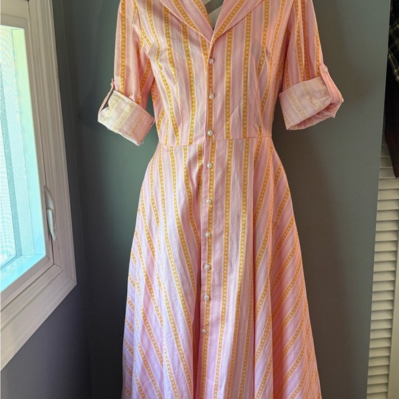 Elegant Pink and Gold Striped Long Sleeve Dress - Picture 1 of 8